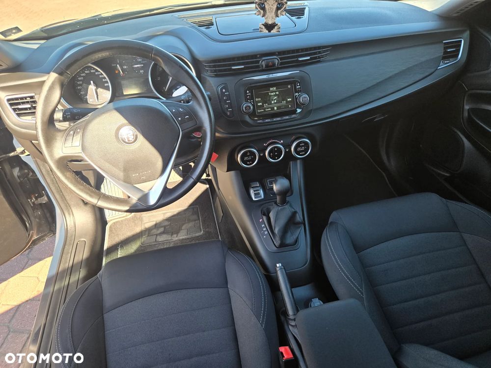 Alfa Romeo Giulietta - 13
