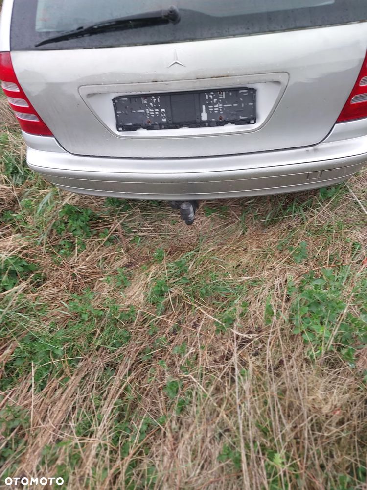 Mercedes-Benz Klasa C 180 T Kompressor Classic - 2