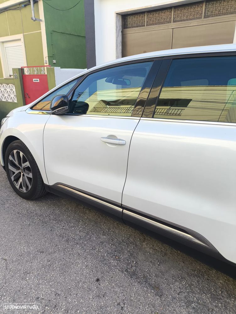 Renault Espace 1.6 dCi Initiale Paris EDC - 17