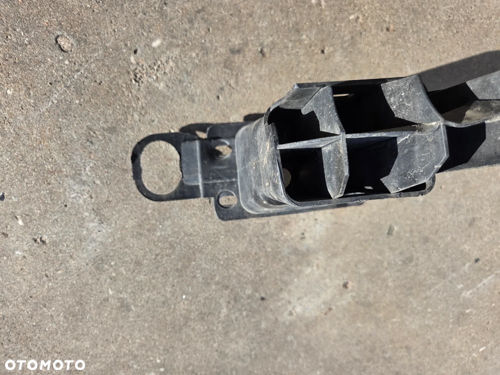 Belka plastikowa dolna wzmocnienie zderzaka przód Citroen C4 II B7 - 4