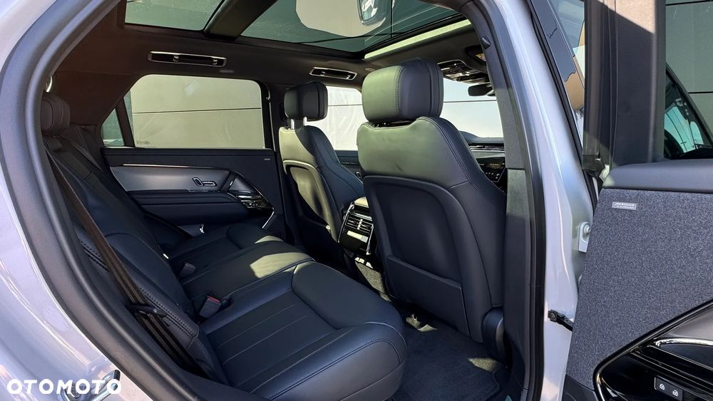 Land Rover Range Rover Sport S 3.0 D HSE Dynamic Stealth - 11
