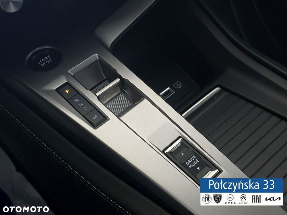 Peugeot 408 - 24