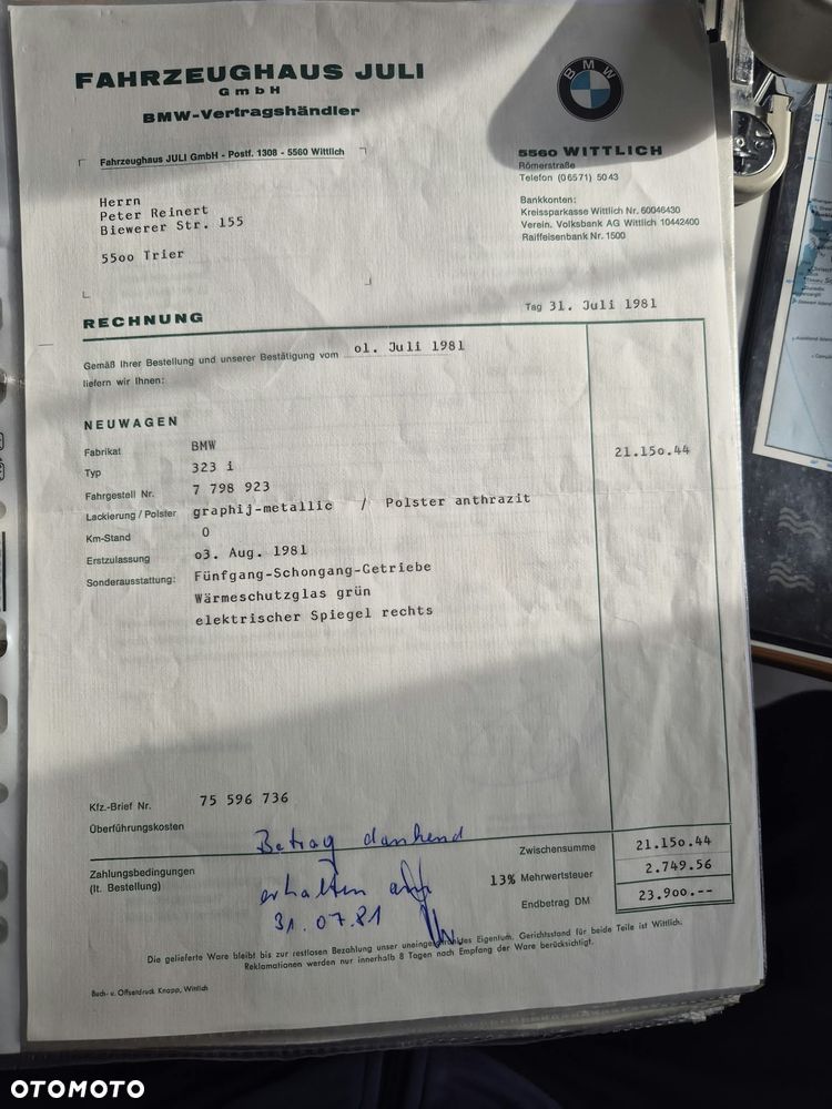 BMW Seria 3 323i - 22