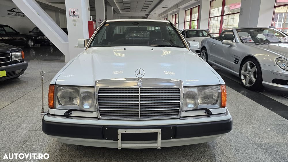 Mercedes-Benz W124 - 22