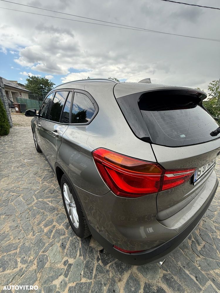 BMW X1 xDrive20d Aut. Sport Line - 9