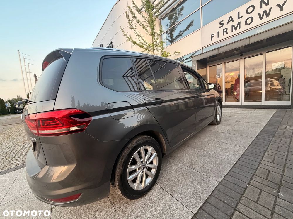 Volkswagen Touran 2.0 TDI BMT Highline - 20