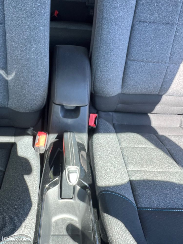 Citroën C4 Cactus 1.2 PureTech Feel EAT6 - 16