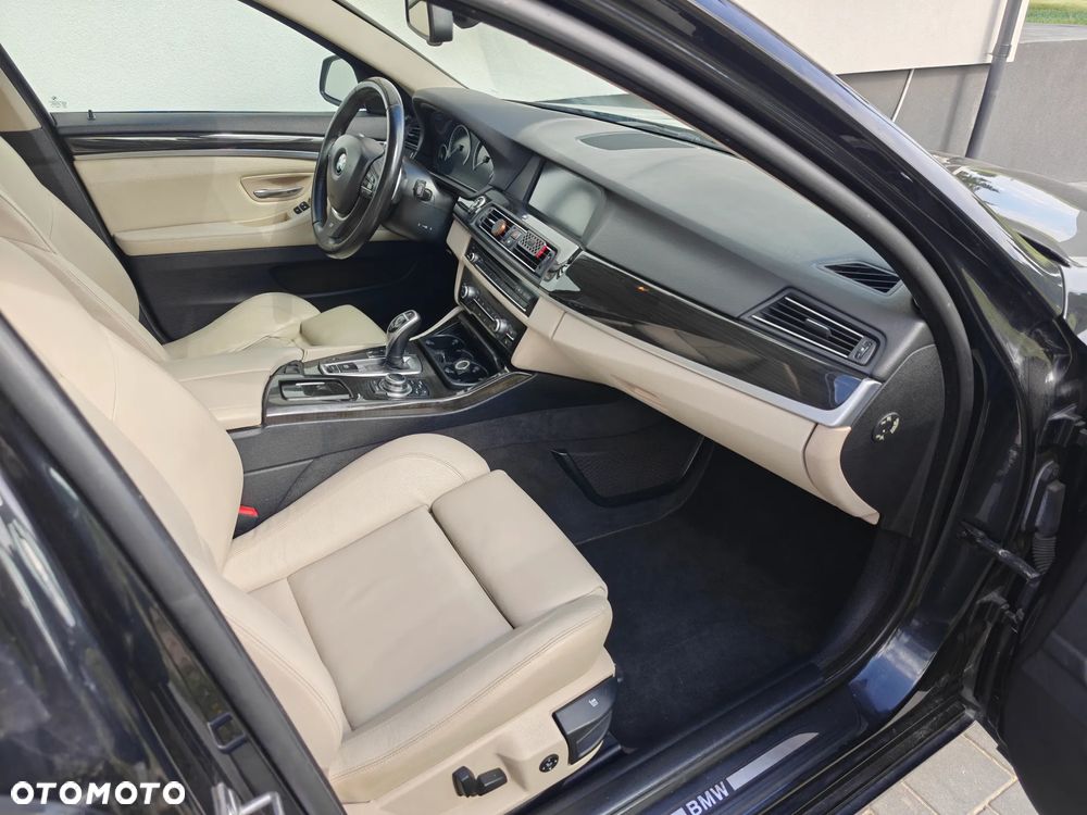 BMW Seria 5 520d xDrive Luxury Line - 8