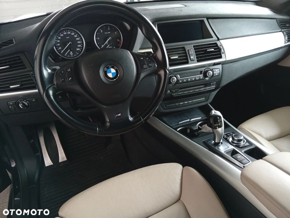 BMW X5 - 21