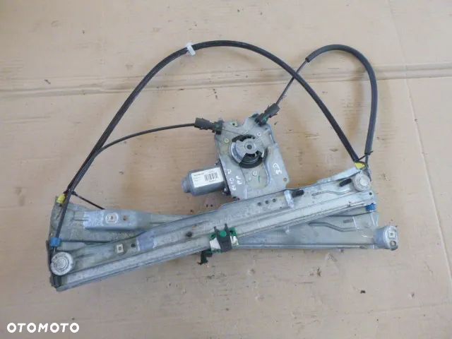 PODNOŚNIK SZYBY PRAWY PRZÓD PRAWY PRZEDNI RENAULT CLIO III 3D - 2