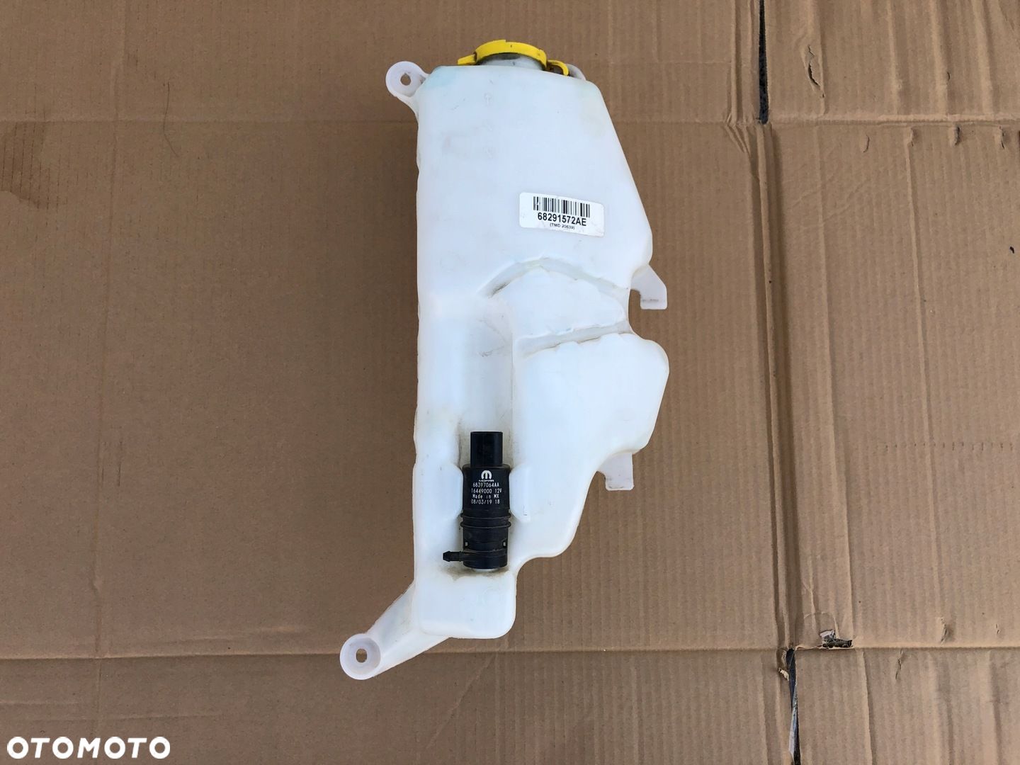 DODGE RAM 1500 V 19 2019-2024 ZBIORNICZEK SPRYSKIWACZY ORYGINAŁ 68291572AE - 1