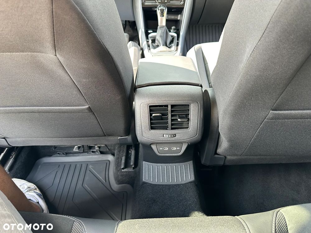 Volkswagen T-Roc 1.5 TSI Style DSG - 14