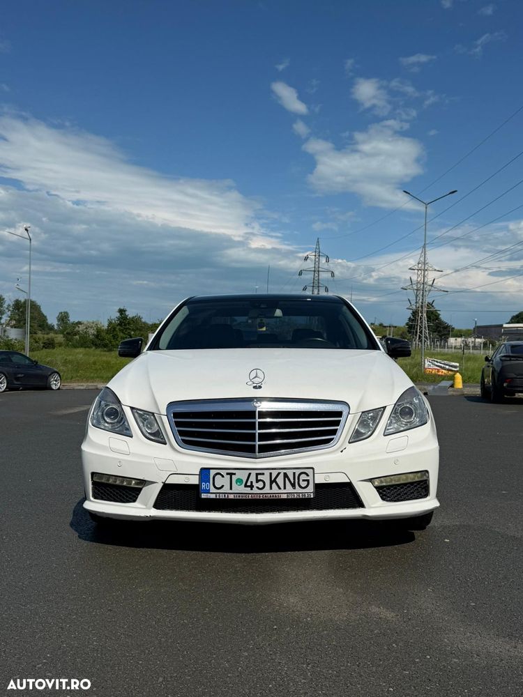 Mercedes-Benz E - 1