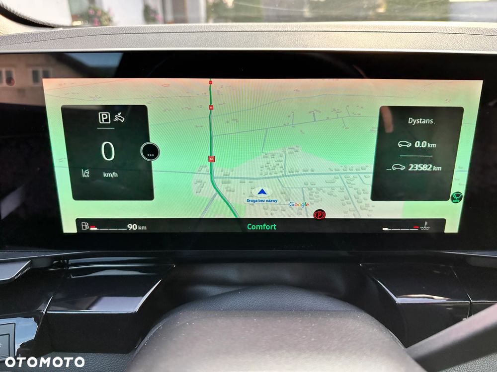 Renault Austral 1.3 TCe mHEV Techno - 24