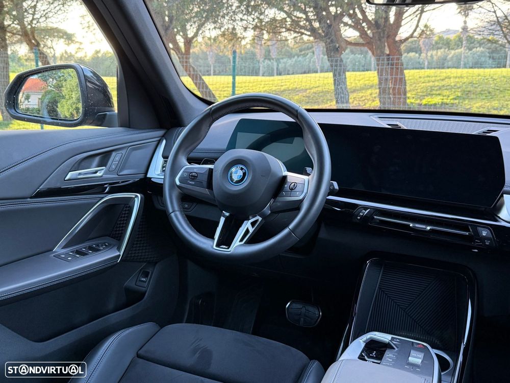 BMW X1 xDrive25e Pack Desportivo M - 28