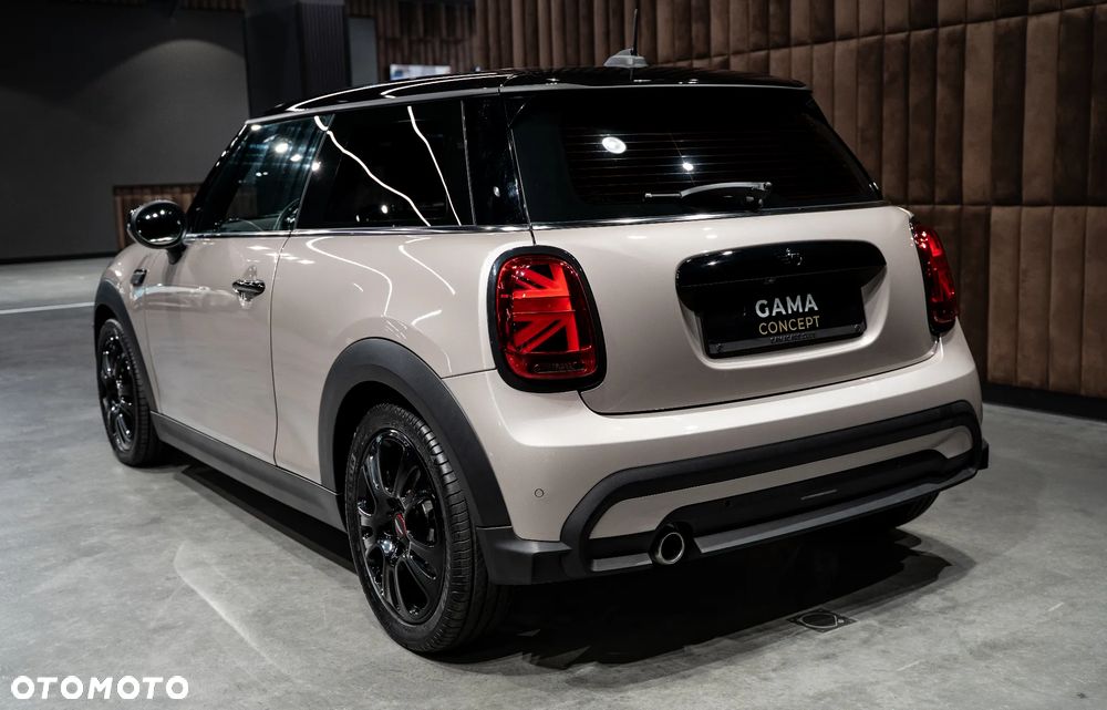 MINI Cooper Classic Trim - 7