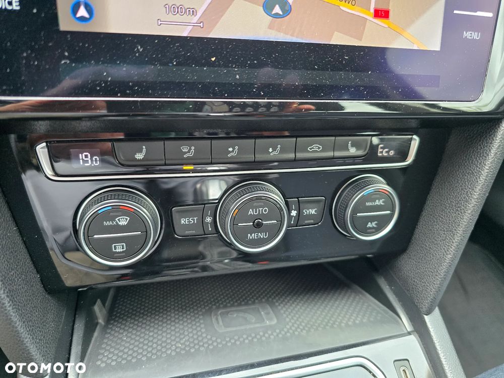 Volkswagen Passat Variant - 30