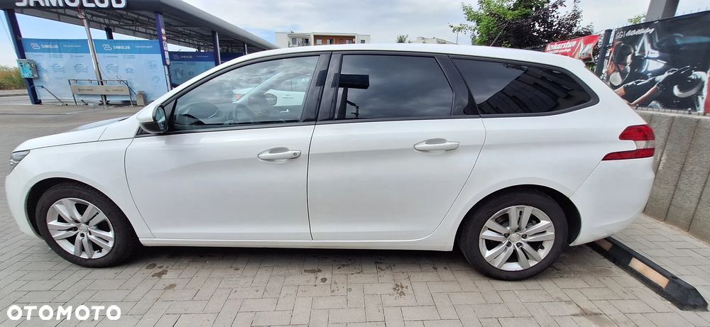 Peugeot 308 - 7