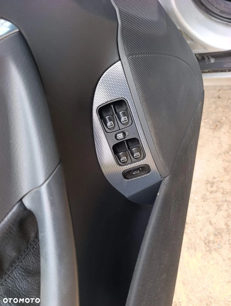 Mercedes-Benz CLK 270 CDI Avantgarde - 17