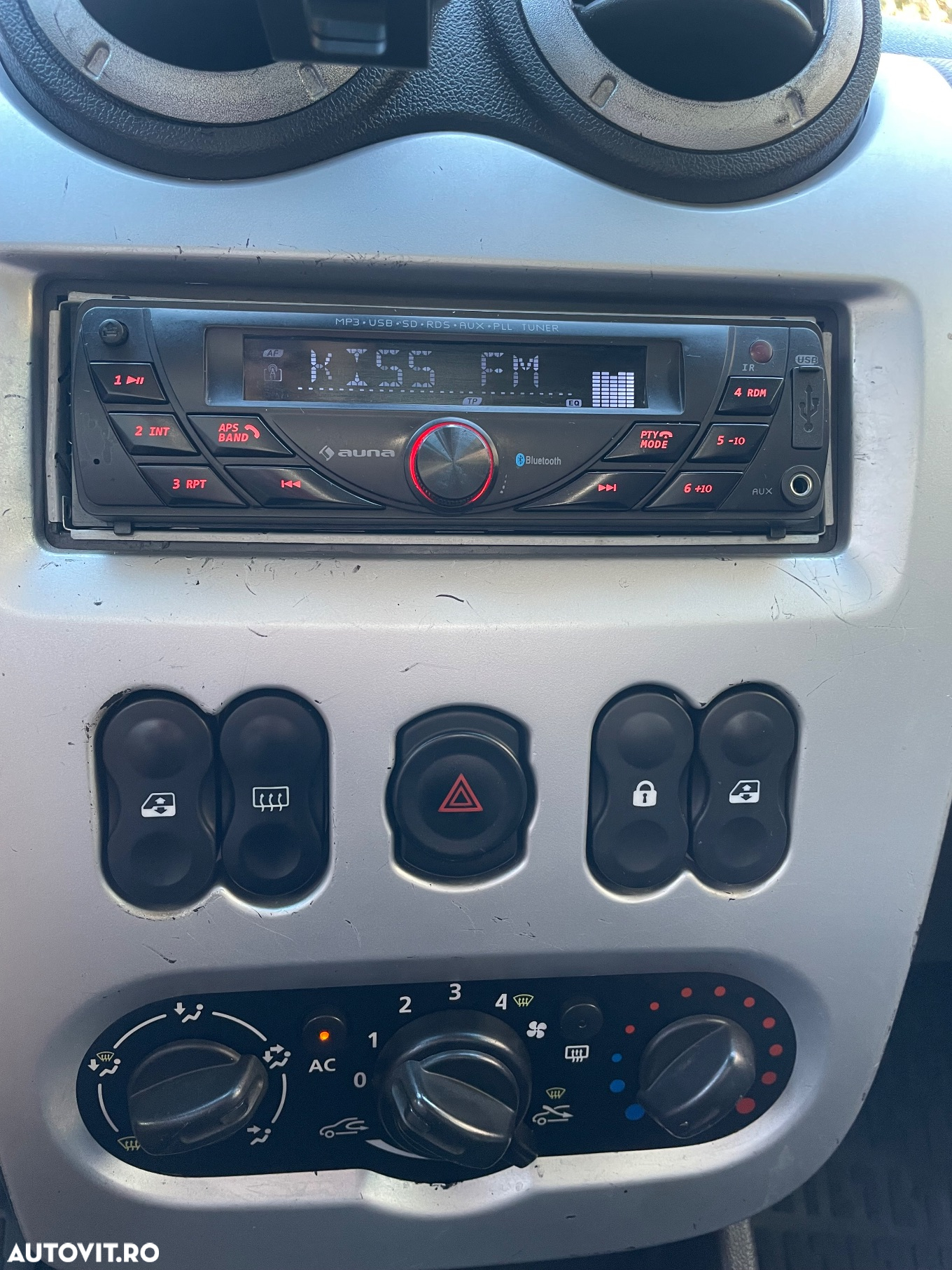 Dacia Logan 1.4 MPI Preference - 11