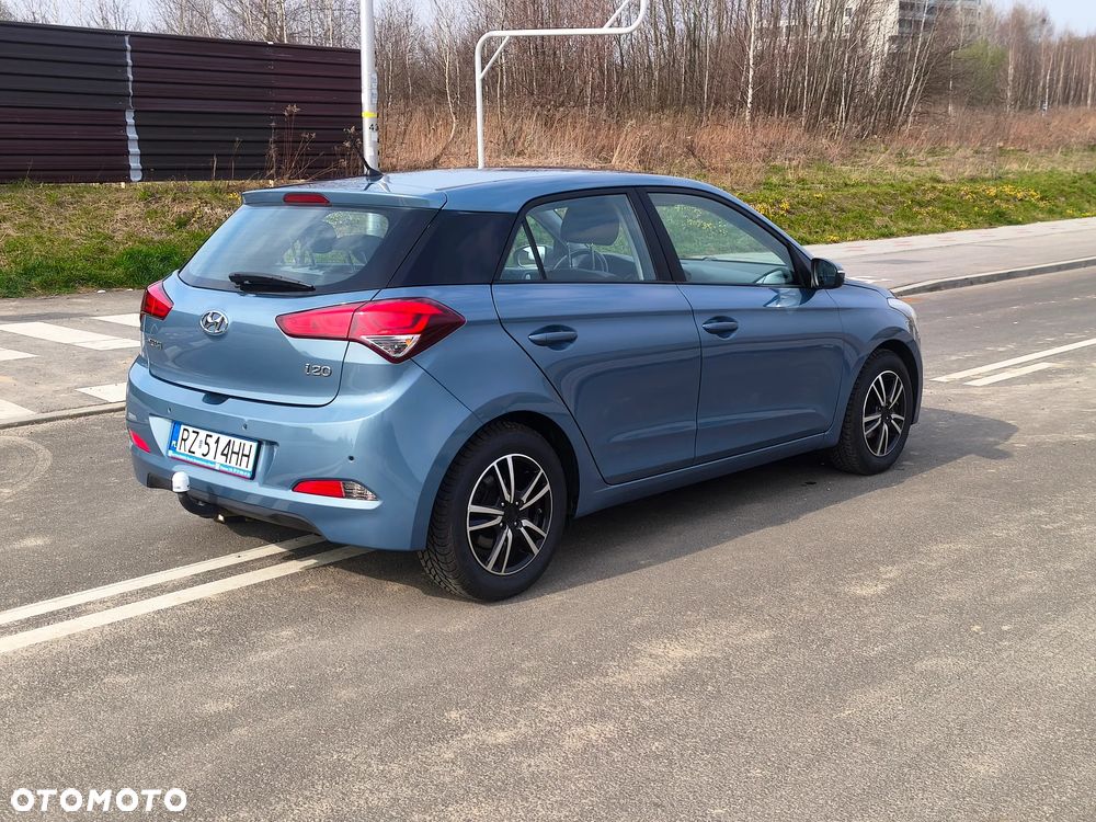 Hyundai i20 1.4 Trend - 7