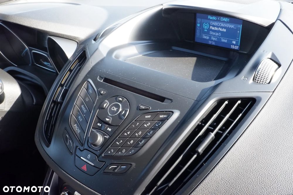 Ford Kuga 2.0 TDCi 4WD Titanium - 6