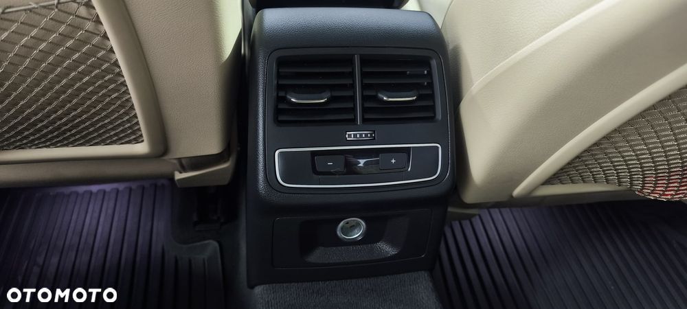 Audi A4 Limousine 2.0 TFSI quattro S tronic design - 22
