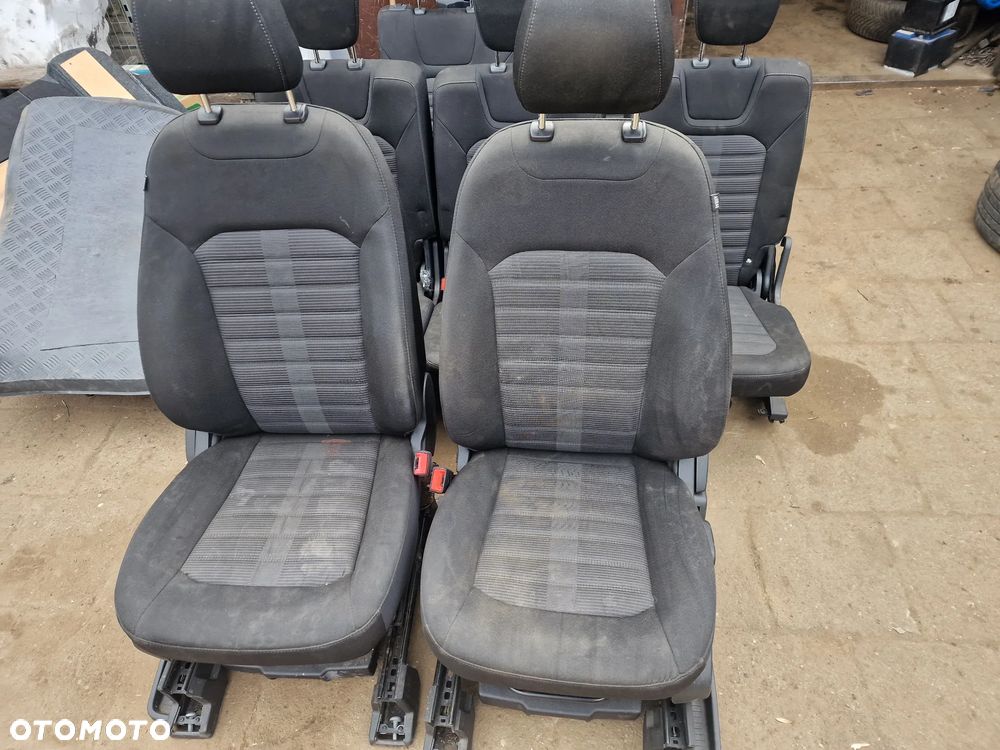 Komplet foteli  ford  Galaxy  mk4  7 osób - 2