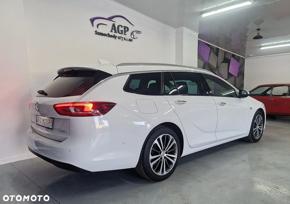 Opel Insignia - 4