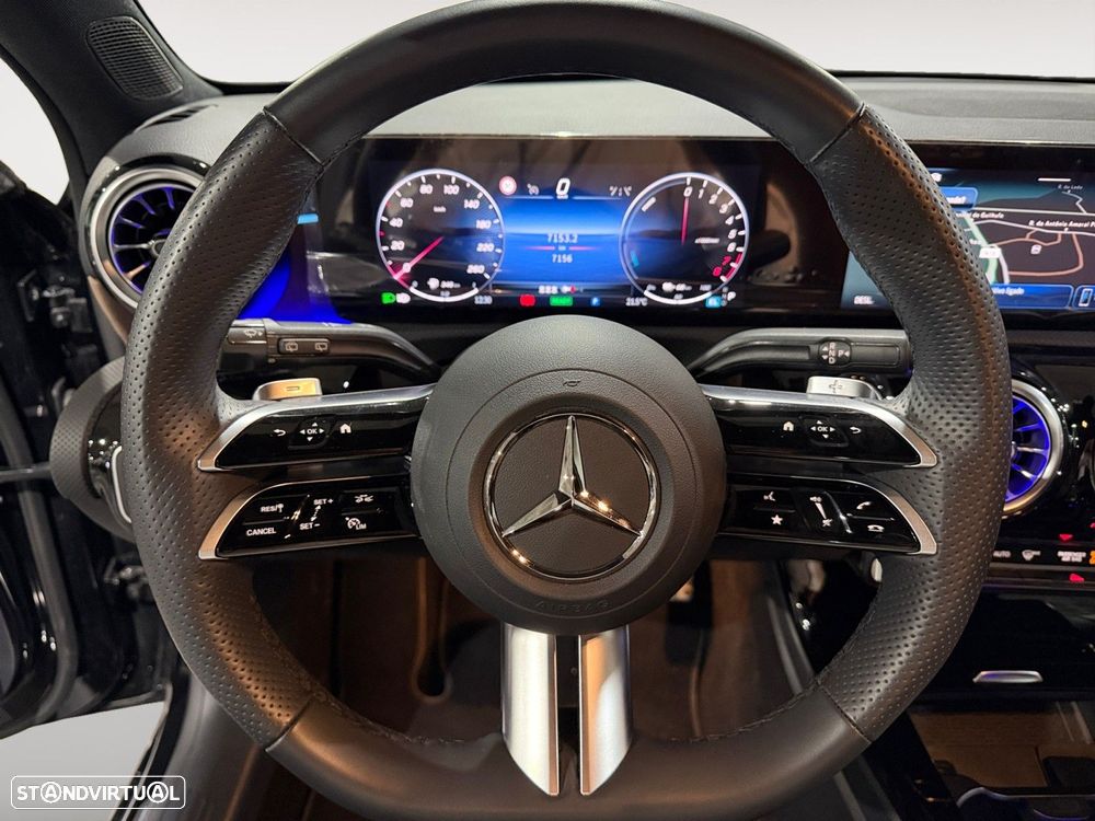 Mercedes-Benz A 250 - 12