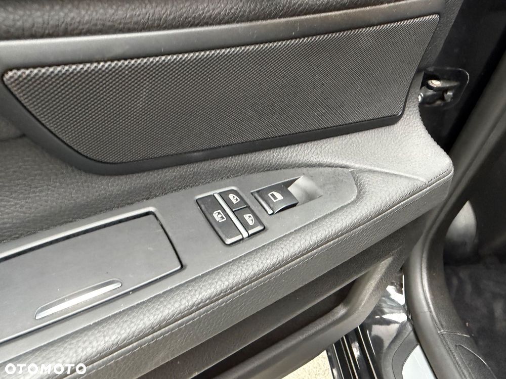 BMW Seria 7 730d - 24