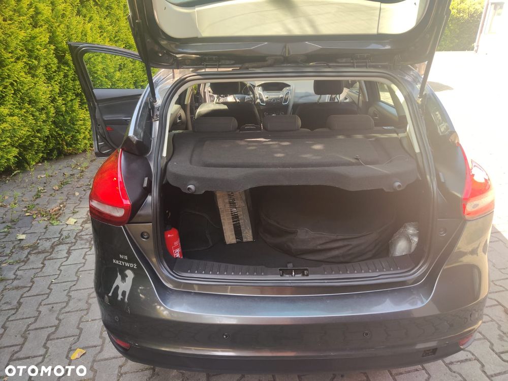 Ford Focus 1.6 Titanium - 6