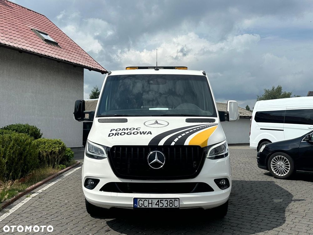 Mercedes-Benz SPRINTER - 4