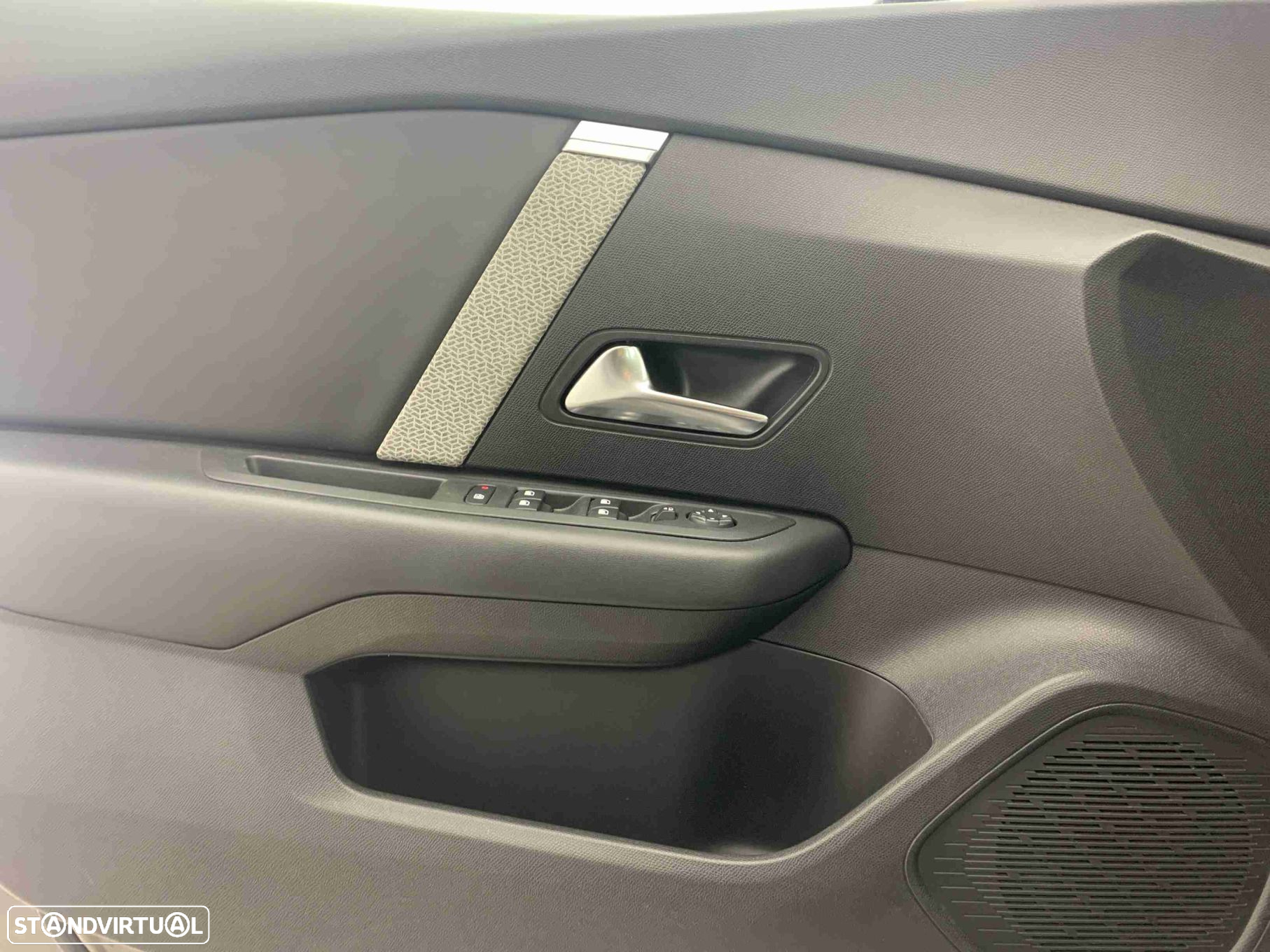 Citroën C4 1.5 BlueHDi Feel Pack EAT8 - 12
