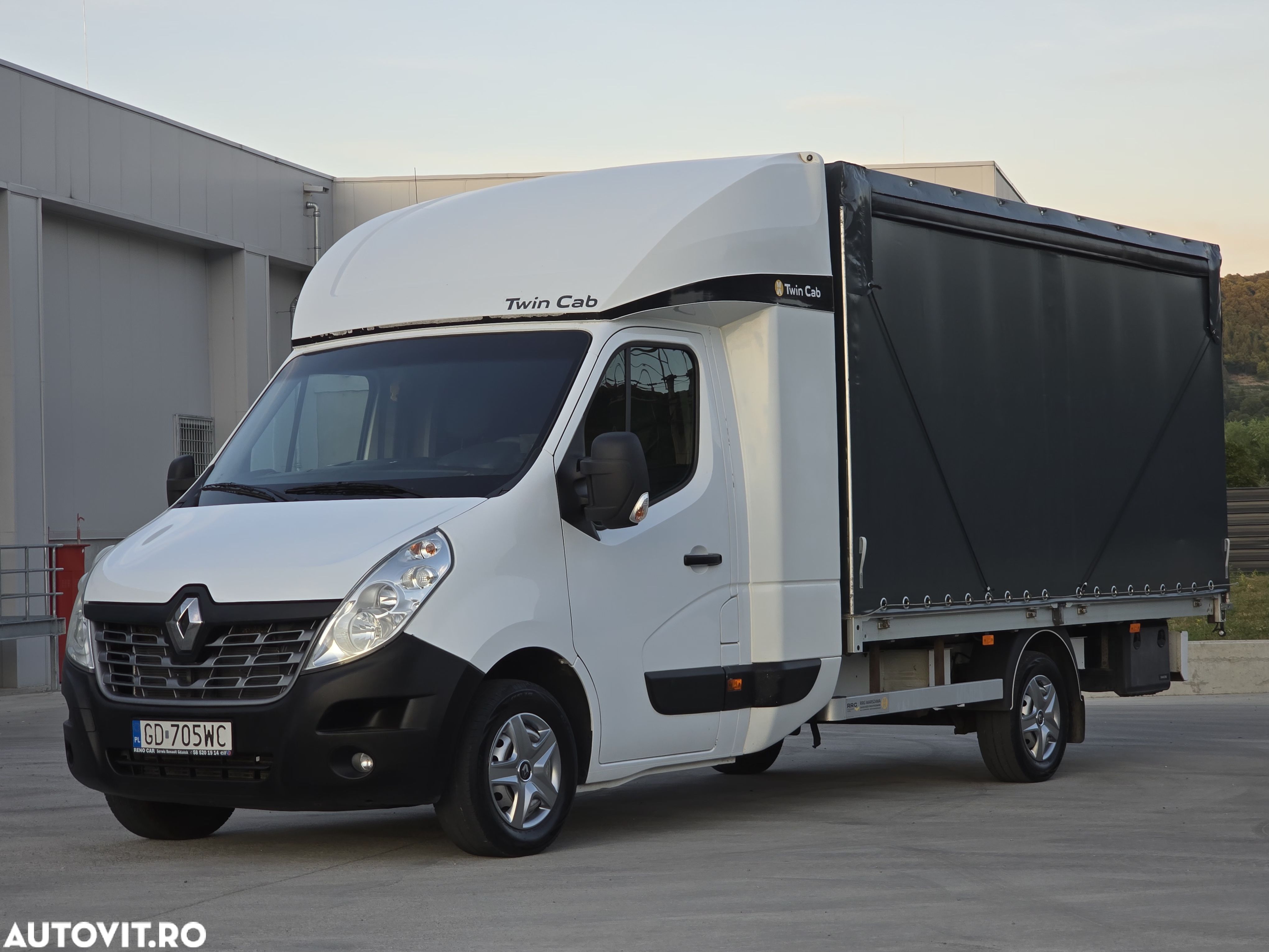 Renault Master - 1