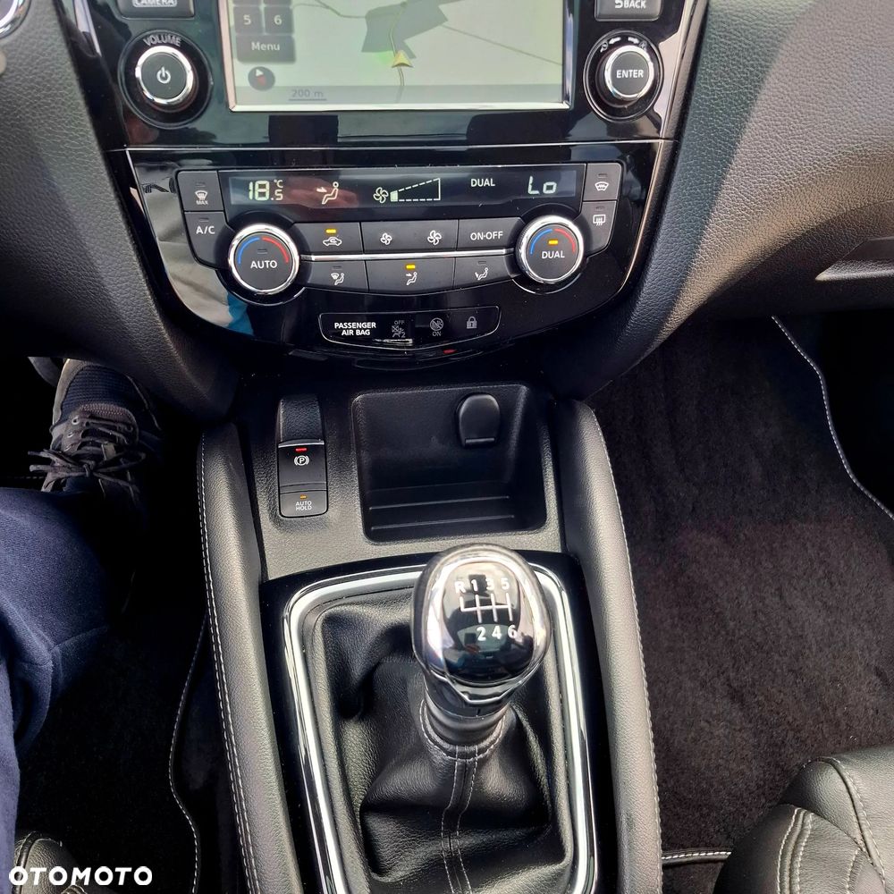 Nissan Qashqai 1.6 DIG-T 360 - 23