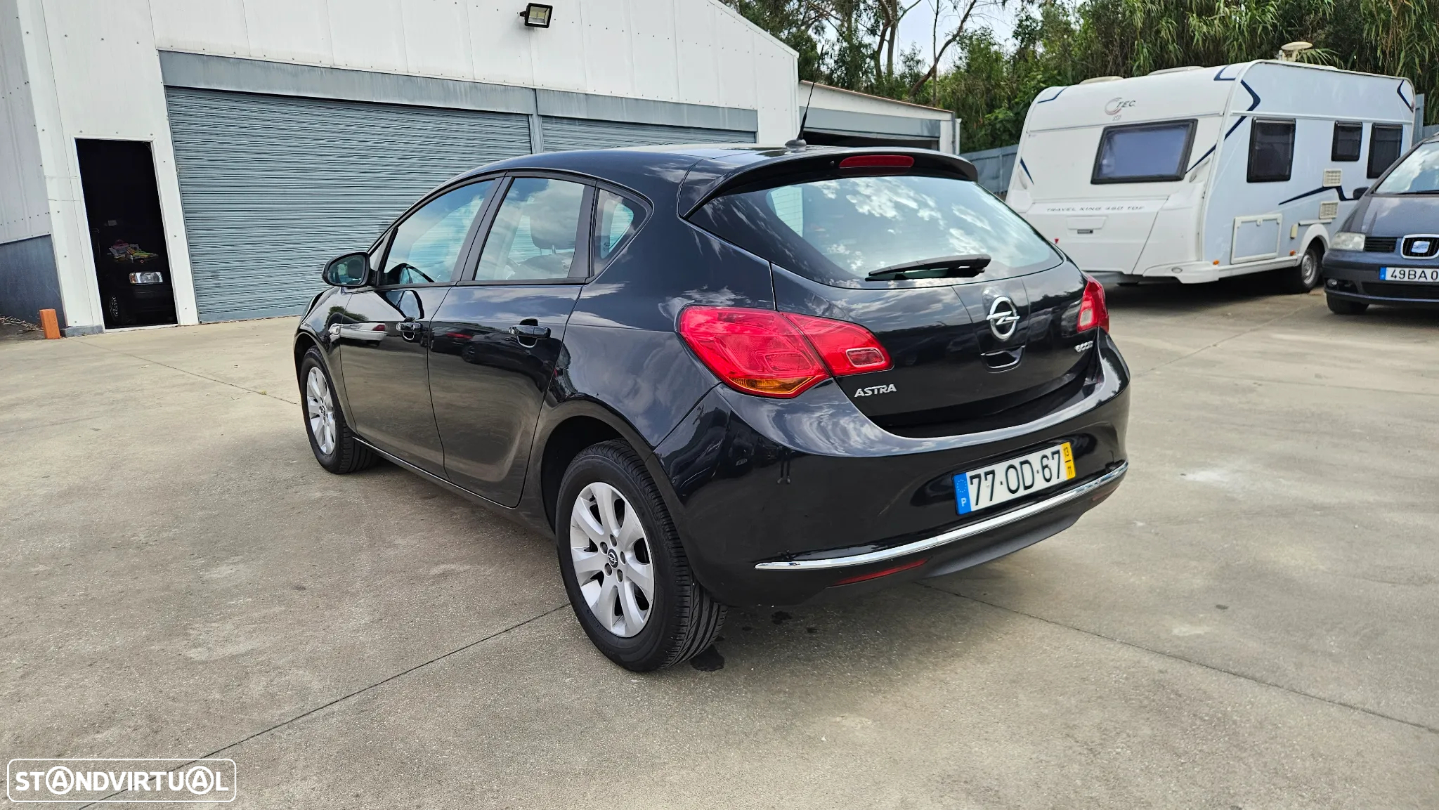 Opel Astra 1.3 CDTi Executive - 7
