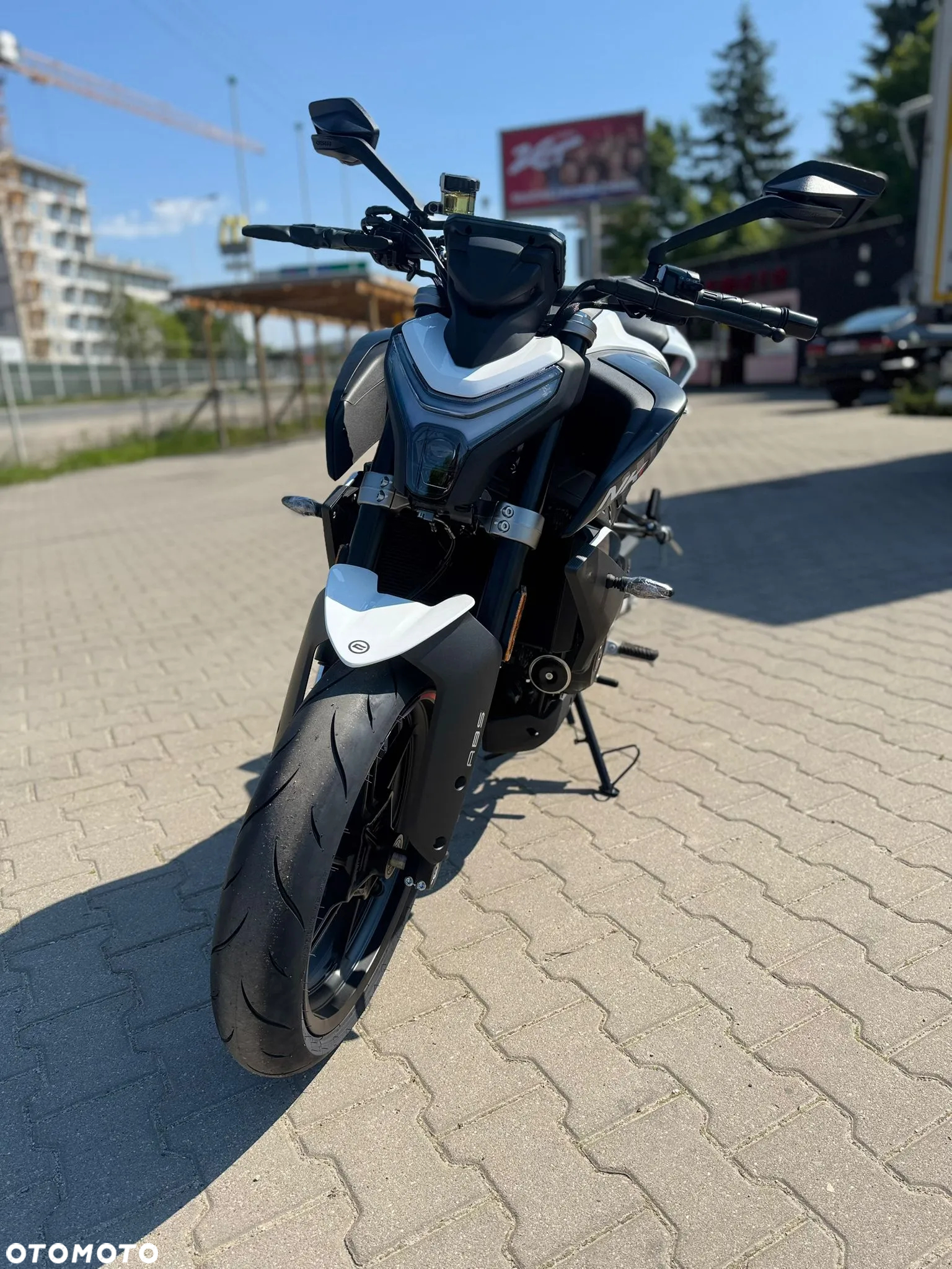 CFMoto 450NK - 23
