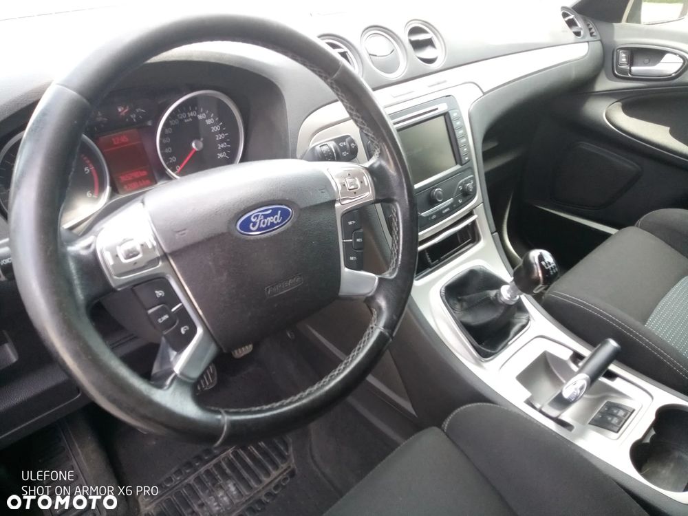 Ford S-Max 2.0 TDCi DPF Titanium - 11