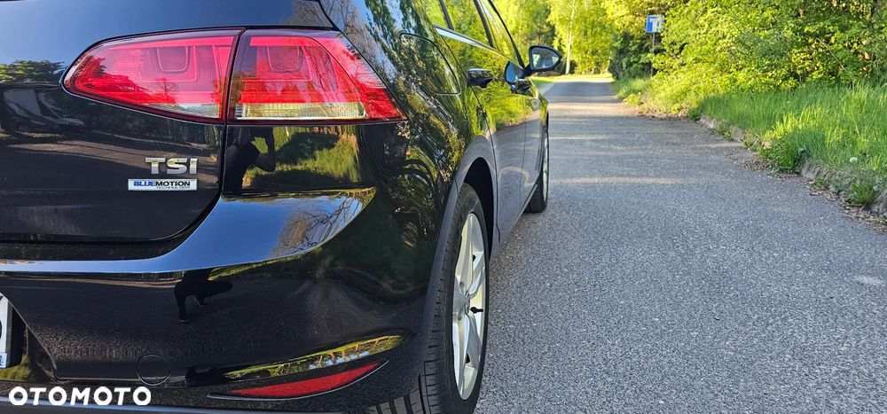 Volkswagen Golf 1.2 TSI BMT Trendline Perfectline - 22