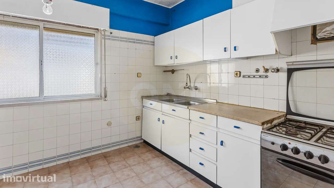 MORADIA T3 COM GARAGEM E ARMAZÉM EM CASAÍNHOS- FANHÕES - Grande imagem: 4/24