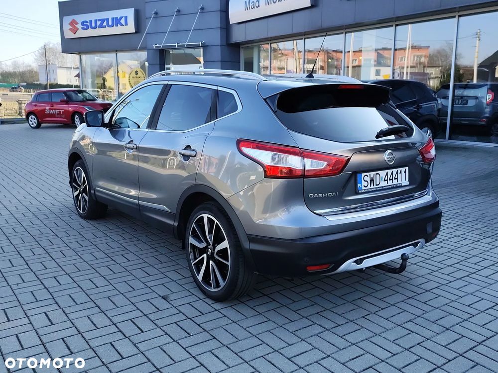 Nissan Qashqai 1.2 DIG-T Tekna EU6 - 7