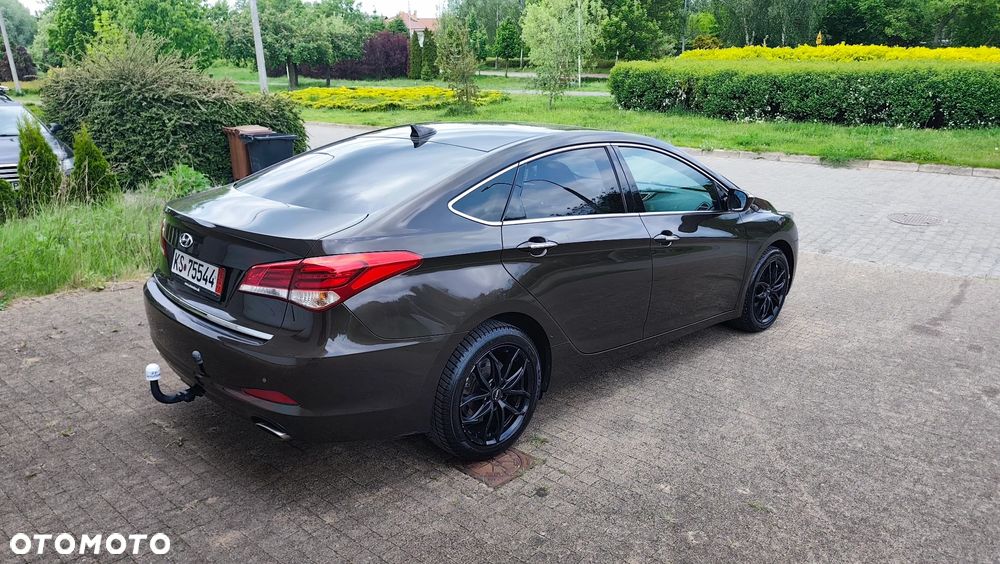 Hyundai i40 Kombi 1.7 CRDi DCT Premium - 22