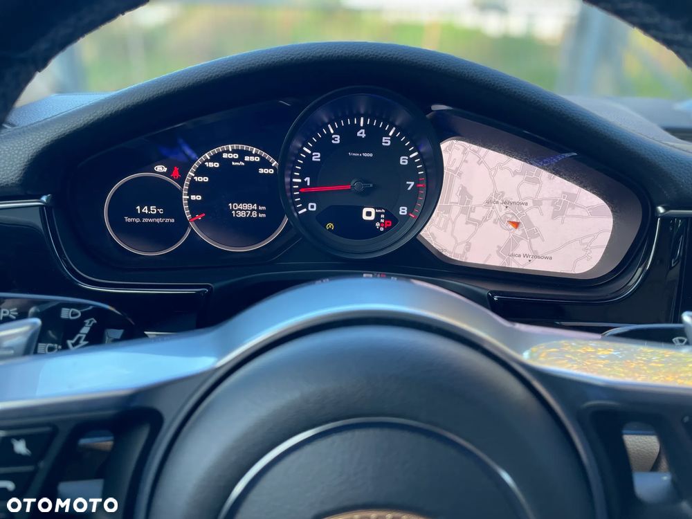 Porsche Panamera - 11