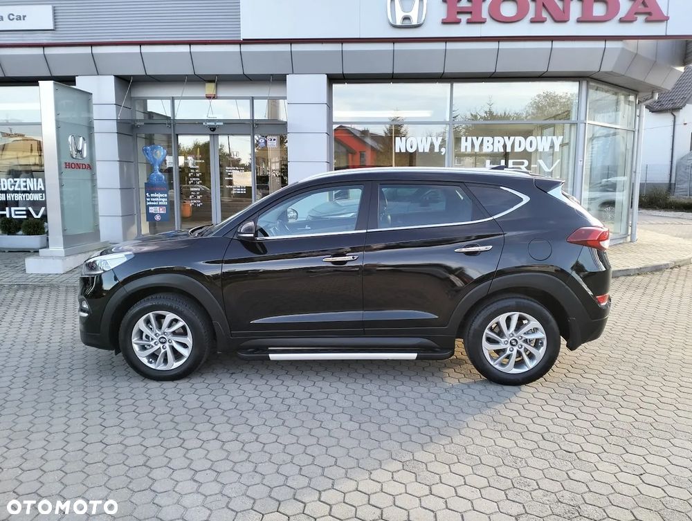 Hyundai Tucson 1.7 CRDI BlueDrive Style 2WD - 4