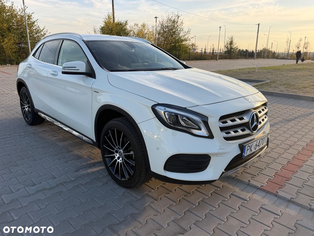 Mercedes-Benz Gla 2016 photo 3