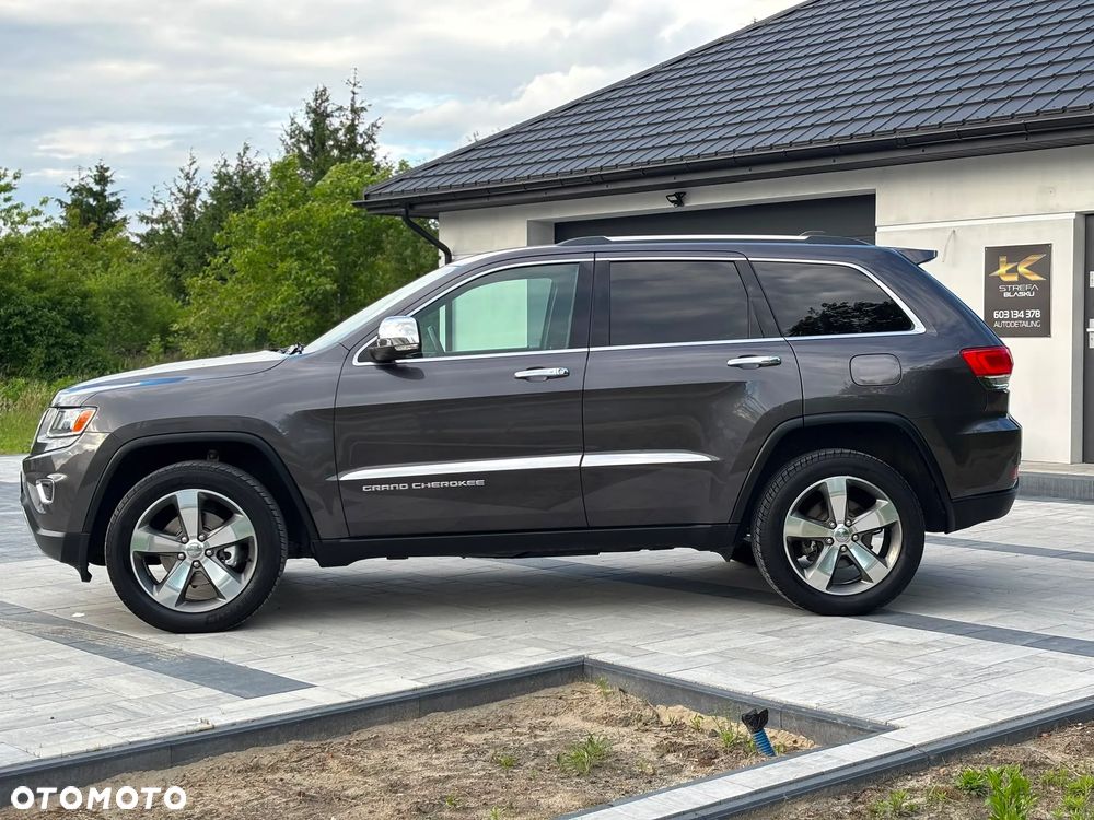 Jeep Grand Cherokee - 4