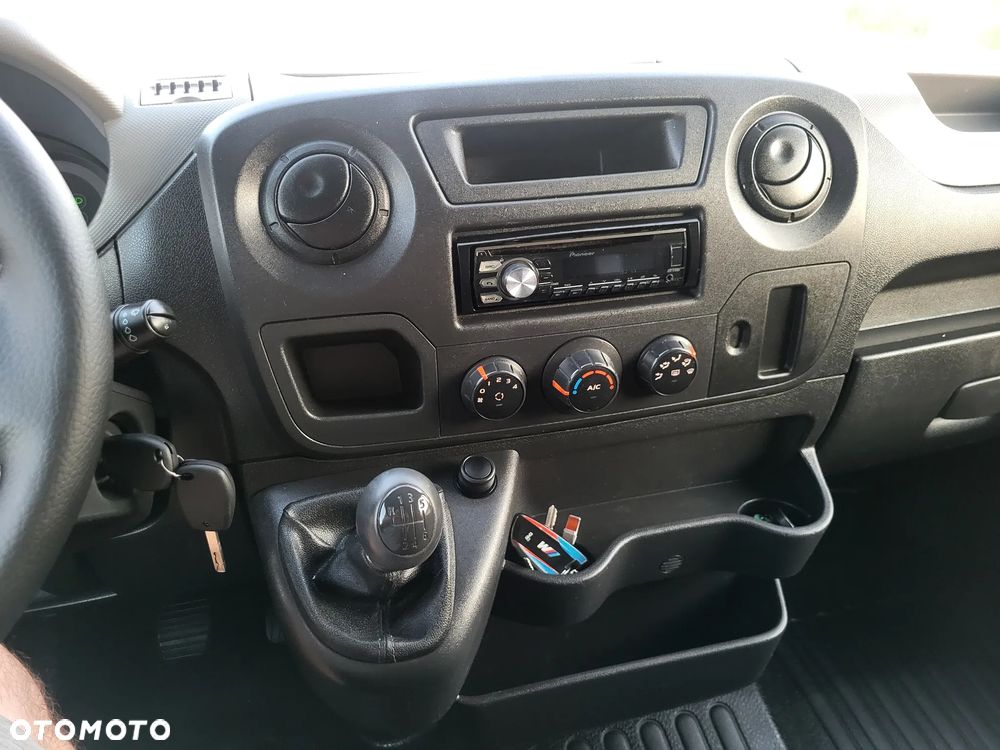 Renault Master - 23