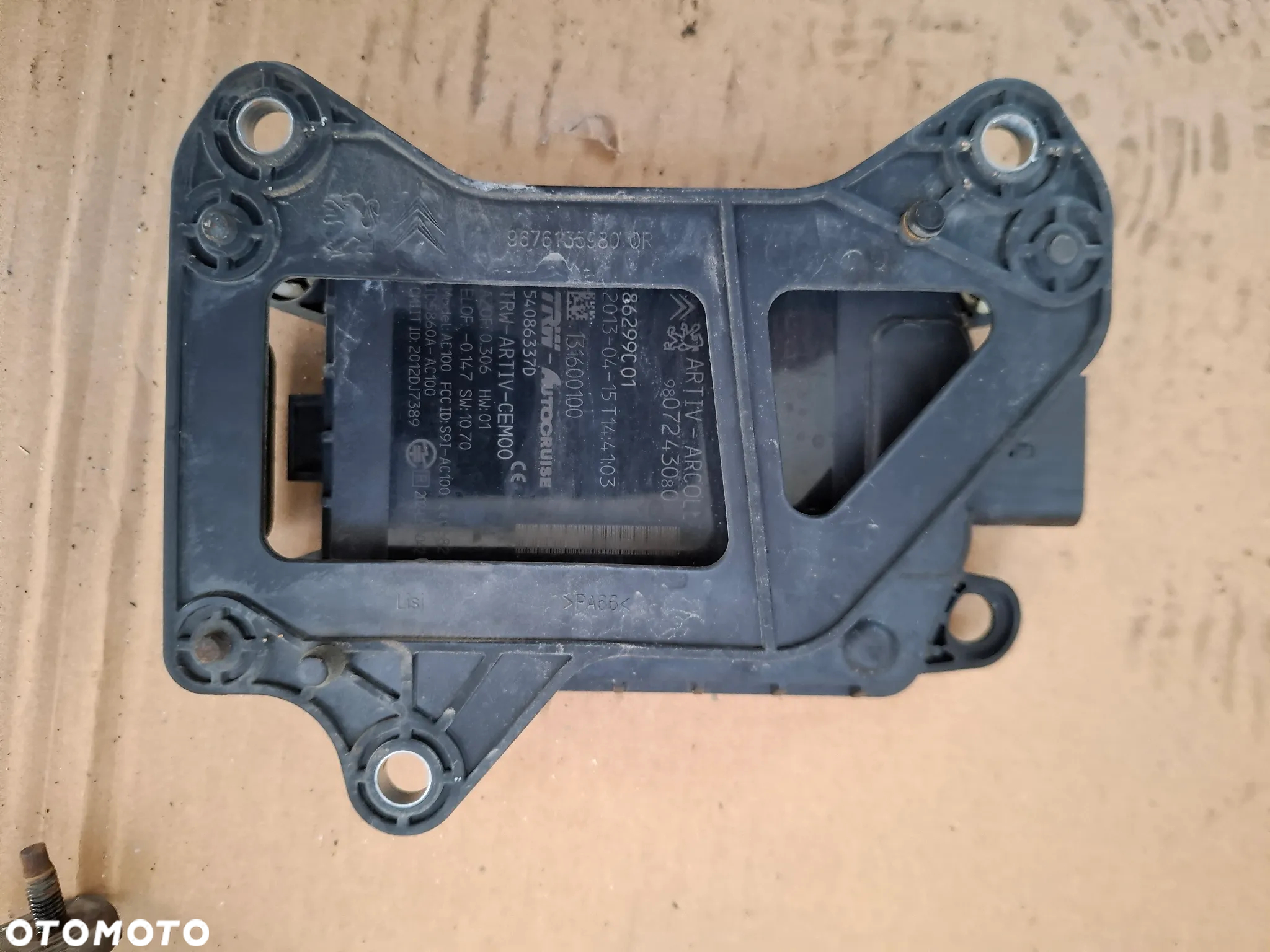 C4 picasso II radar 9807243080 - 4