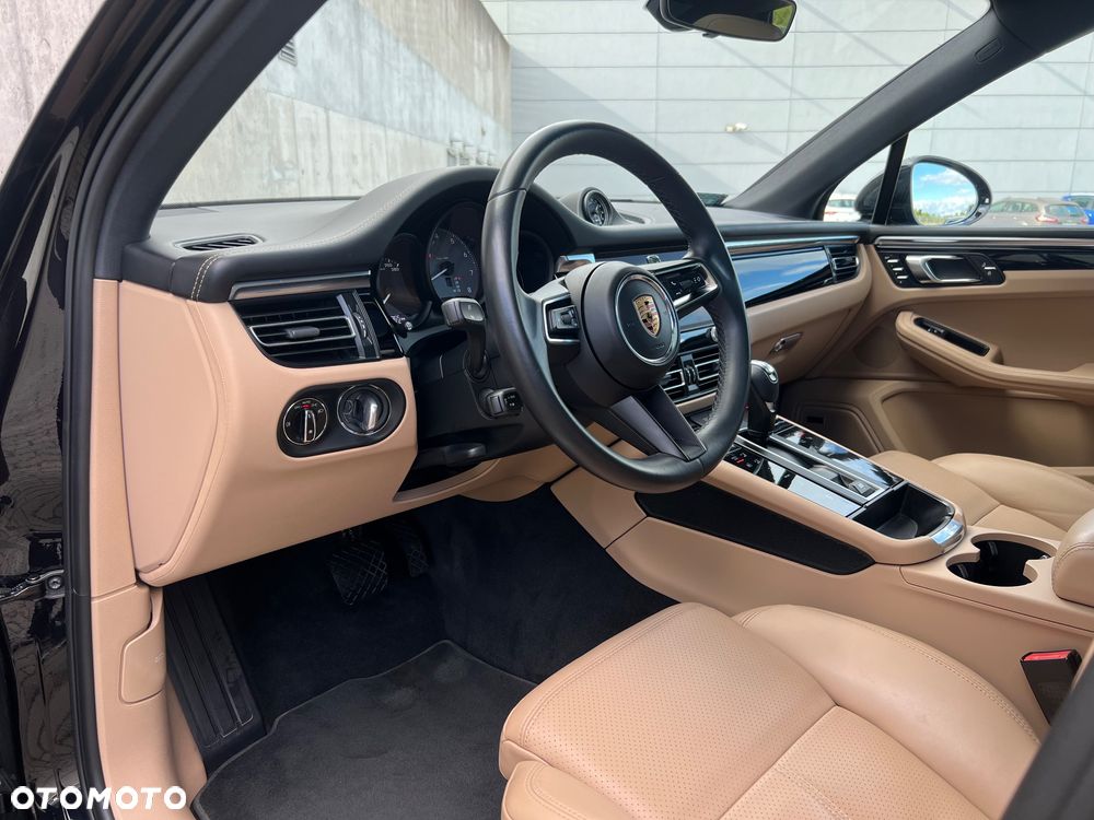 Porsche Macan S - 5
